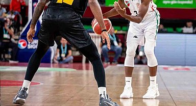 Karşıyaka, üç maçının ikisinde 100 sayıyı geçti