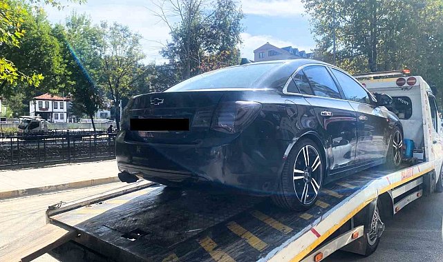 Kastamonu'da abart egzoz takılı araç trafikten men edildi