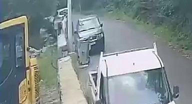 Kavgayı ayırmak isterken kendisine saldıran 4 kişiyi yaralayan şahıs tutuklandı