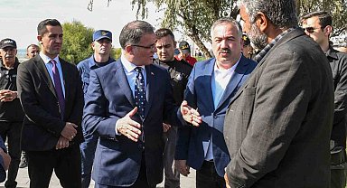 Kayıp üniversite öğrencisi Rojin'in arama çalışmaları havadan karadan ve gölden yapılıyor