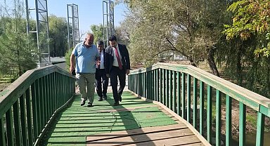 Kaymakam Seyhan, doğa parkında incelemelerde bulundu