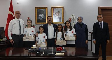 Kaymakam Taşkın dereceye giren öğrencileri ağırladı