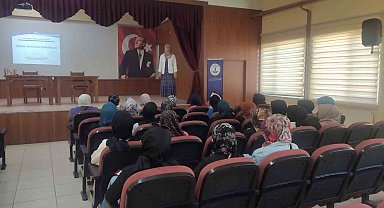 Kaynaşlı'da personellere iş sağlığı eğitimi