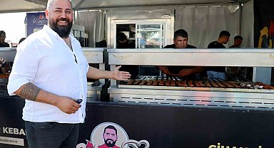 Kebapçılar TEKNOFEST'te dumansız mangal yaptı