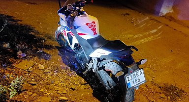 Keşan'da devrilen motosiklette 2 kişi yaralandı