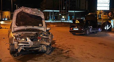 Kırıkkale'de iki otomobil çarpıştı: 1 yaralı