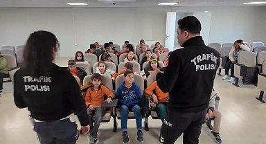 Kırklareli'nde öğrenciler trafik kuralları hakkında bilgilendirildi