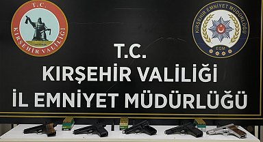 Kırşehir'de ruhsatsız silah operasyonu