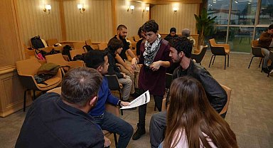 Konuş geliş güçlen