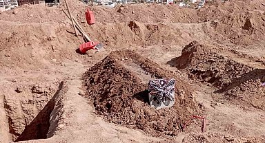 Konya'da kazada ölen genç kız son yolculuğuna uğurlandı