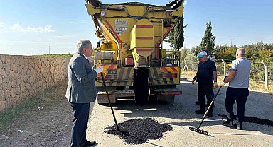 Köy yollarında asfalt çalışması devam ediyor