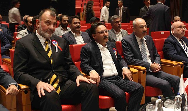 KTO'da yılın ahisine kaftanı giydirildi
