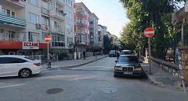 Kükürtlü'deki trafik levhaları yenilendi