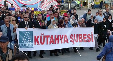 Kütahya'da görme engellilerden "farkındalık" yürüyüşü