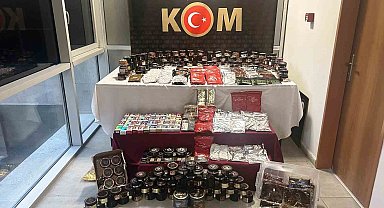 Kütahya'da kaçak tütün ve sigara operasyonu