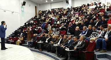 Kütahya'da "Helal Gıda ve Boykot" konulu konferans