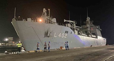 Lübnan'dan tahliye operasyonu: Deniz Kuvvetlerine ait ilk gemi Mersin'e ulaştı