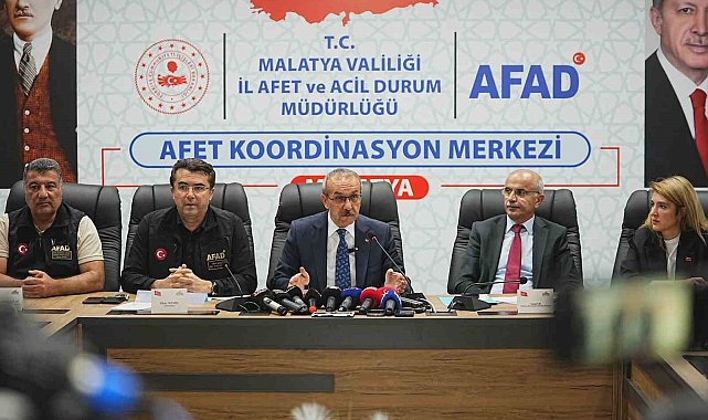 Malatya Kale depreminde 249 kişi kaçarken yaralandı