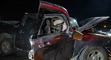 Malatya'da otomobil ile pikap kafa kafaya çarpıştı: 3 ölü, 4 yaralı