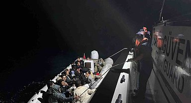 Marmaris'te 13 düzensiz göçmen yakalandı
