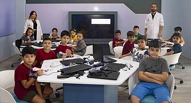 Mercan Bilim Merkezi'nde 'Robotik Kodlama Atölyesi' açıldı
