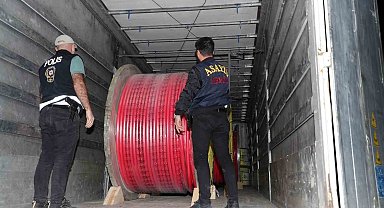 Mersin polisi 20 milyon liralık dolandırıcılığa engel oldu: 2 tutuklama