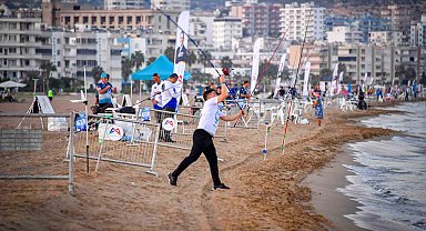 Mersin'de 'Uluslararası 7. Altın Kanca Surfcasting Turnuvası' düzenlendi