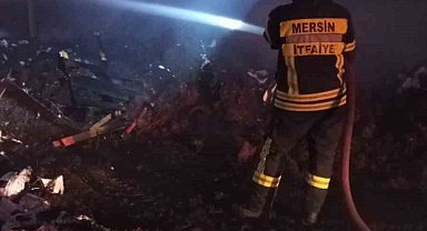 Mersin'de domates serasında korkutan yangın