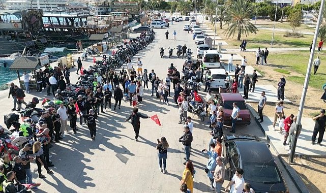 Mersinli motorcular, 29 Ekim coşkusunu bu yıl Silifke'de yaşadı