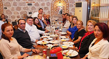 Mesut Ergin'den muhtarlara kutlama