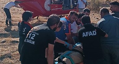 Meyve toplarken ağaçtan düştü, ambulans helikopterle hastaneye sevk edildi