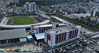 Milli Eğitim Bakanı Tekin ve Gençlik ve Spor Bakanı Bak Trabzon'da açılışa katıldı