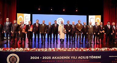 Milli Eğitim Bakanı Yusuf Tekin Atatürk Üniversitesinin akademik yılı açılış töreninde konuştu