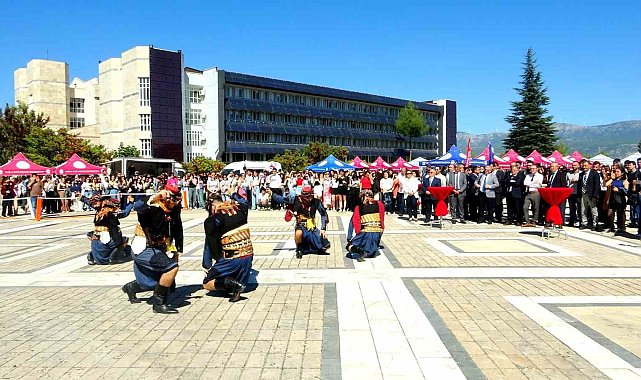 MSKÜ'de yeni öğrenciler için "Üniversitene Hoş Geldin" etkinliği düzenlendi