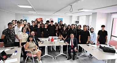 Muhittin Böcek: "Tarih hayal edenleri değil, gerçekleştirenleri yazar"