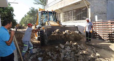 Nazilli Yeşilyurt Mahallesi'nde yollar yenileniyor