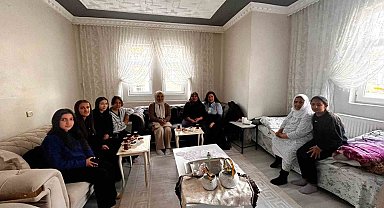 Öğrencilerden hasta ve yaşlılara ziyaret