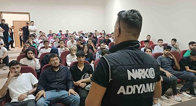 Öğrencilere, narko gençlik projesi anlatıldı