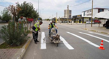 Okul önlerinde trafik güvenliği çalışmaları yapıldı