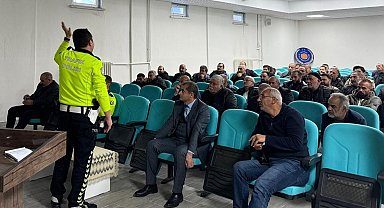 Okul servis araç şoförlerine yönelik bilgilendirme toplantısı düzenlendi