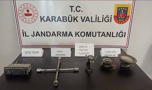 Otodan hırsızlık yapan zanlı yakalandı