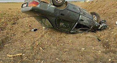 Otomobil şarampole devrildi, sürücü hayatını kaybetti