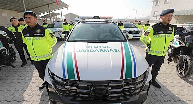 Otoyolların denetimi Jandarmaya devredildi