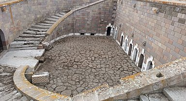 Özdemir; "Ermeniler imtiyaz peşinde, Mirliva Şahap Paşa'dan şok eden telgraf"