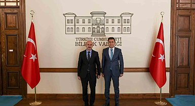 Öztürk göreve başladı