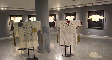 Padişahların 'Dualı gömlekleri' Trabzonlular ile buluştu