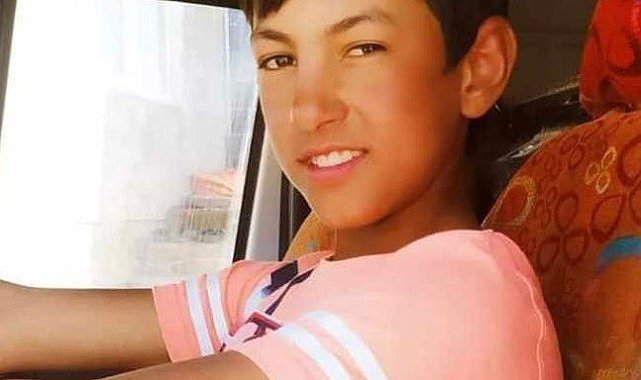 Patnos'ta yıldırımın isabet ettiği 15 yaşındaki çocuk ağır yaralandı