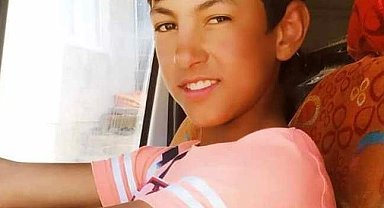 Patnos'ta yıldırımın isabet ettiği 15 yaşındaki çocuk ağır yaralandı