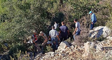 Patpat uçuruma devrildi: 1 ölü, 9 yaralı
