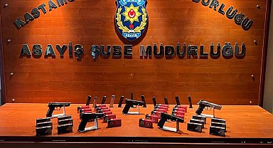 Polis ekiplerinin arama yaptığı evden 4 tane tabanca çıktı: 1 gözaltı